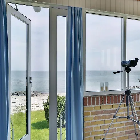 Three-bedroom Holiday In *