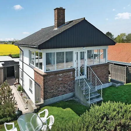 Three-bedroom Holiday In Ferienhaus Otterup