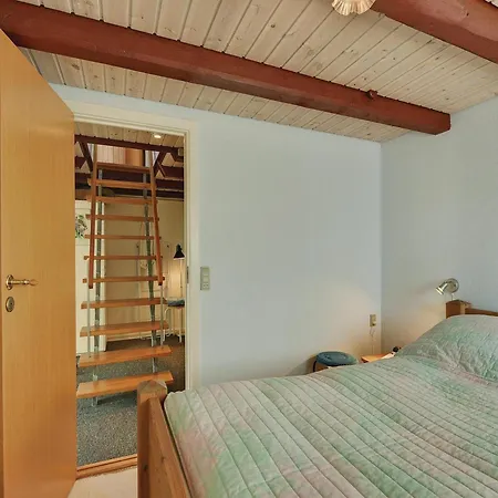 Three-bedroom Holiday In *