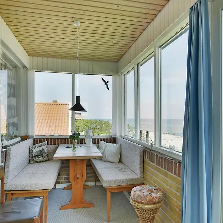 Ferienhaus Three-bedroom Holiday In